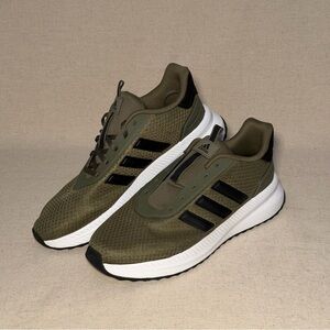 Adidas Cloudfoam Shoe